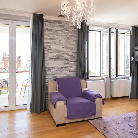 Anna アパート イカ